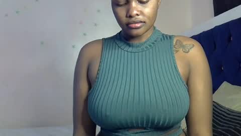 Snapshot of pretty_daina3 chatting on July 14, 10:09 am pretty_daina3 online show from July 14, 10:09 am