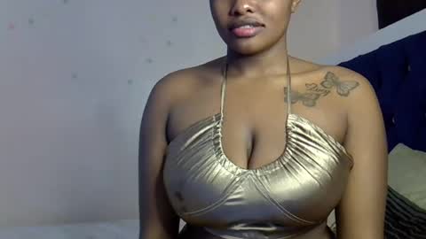 Snapshot of pretty_daina3 chatting on July 14, 10:21 am pretty_daina3 online show from July 14, 10:21 am