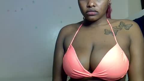 Snapshot of pretty_daina3 chatting on July 31, 6:51 pm pretty_daina3 online show from July 31, 6:51 pm