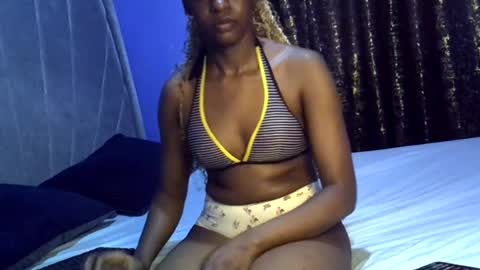 Snapshot of pretty_daniella chatting on July 1, 10:39 am pretty_daniella online show from July 1, 10:39 am