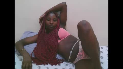 pretty online show from March 10, 3:39 pm