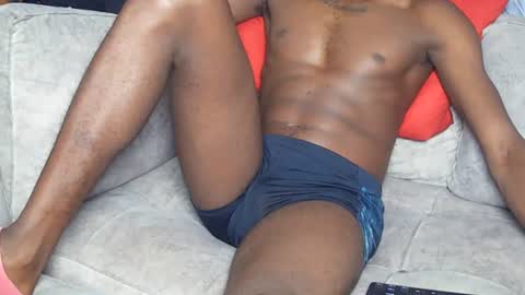Snapshot of pretty_dollx01 chatting on July 6, 7:27 pm Pretty dollx01 online show from July 6, 7:27 pm
