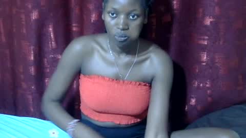pretty_ebby online show from June 11, 5:55 pm