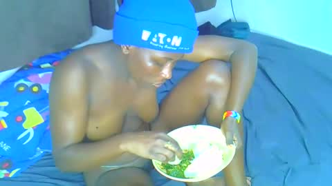 Snapshot of pretty_ebony_dolls chatting on September 23, 7:17 pm riri online show from September 23, 7:17 pm