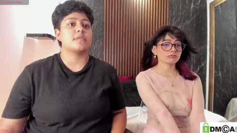 pretty_honey22 online show from May 6, 8:03 pm