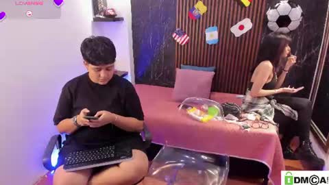 pretty_honey22 online show from June 17, 3:31 am