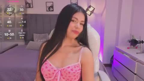 Snapshot of pretty_johnson_ chatting on July 5, 3:02 am pretty online show from July 5, 3:02 am