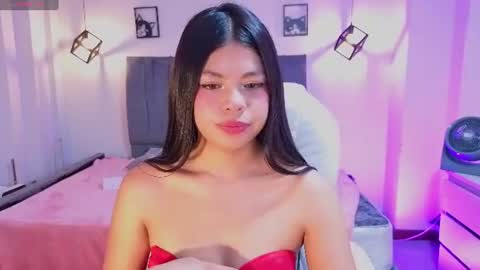Snapshot of pretty_johnson_ chatting on July 22, 3:31 am pretty online show from July 22, 3:31 am