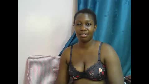 Snapshot of pretty_kylah chatting on October 1, 6:58 pm pretty_kylah online show from October 1, 6:58 pm
