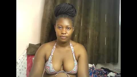 pretty_kylah online show from May 4, 9:49 am