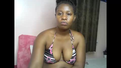 pretty_kylah online show from May 18, 9:09 pm