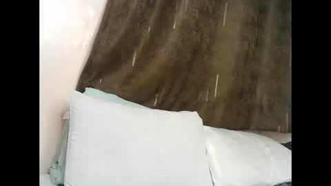pretty_kylah online show from June 1, 10:44 pm