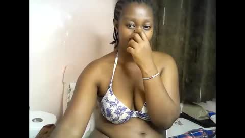 pretty_kylah online show from June 7, 3:32 am