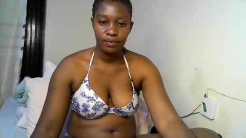 pretty_kylah online show from June 27, 9:31 pm