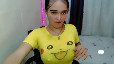 Snapshot of pretty_lady_kitty chatting on June 22, 4:26 pm pretty_lady_kitty online show from June 22, 4:26 pm