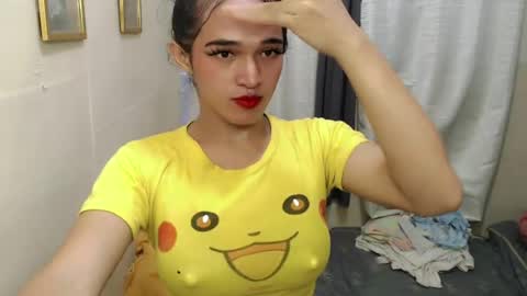 Snapshot of pretty_lady_kitty chatting on July 27, 11:06 am pretty_lady_kitty online show from July 27, 11:06 am