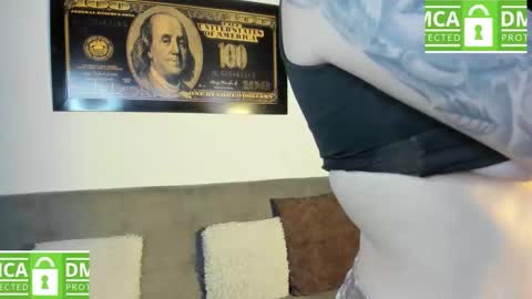 Snapshot of pretty_lana01 chatting on November 29, 10:24 pm pretty lana online show from November 29, 10:24 pm