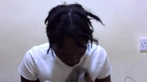 pretty_leila1 online show from March 2, 7:48 am