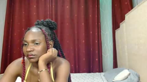 Pretty online show from February 19, 6:04 pm