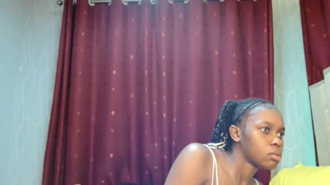 Pretty online show from March 12, 3:40 pm