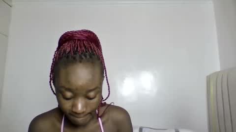 pretty luv1 online show from March 17, 9:34 am