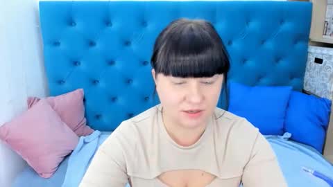 pretty_malika online show from October 21, 2:01 am