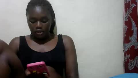 pretty_melan online show from February 18, 3:52 pm