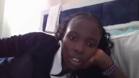 pretty_petite_ebony online show from September 10, 10:48 am