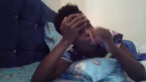 pretty_petite_ebony online show from November 21, 7:51 am