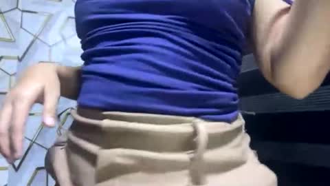 pretty_pharsa online show from June 27, 7:46 am
