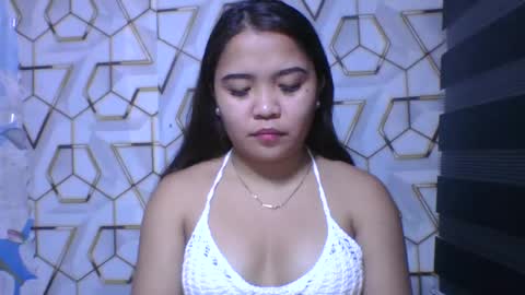 pretty_pharsa online show from July 15, 6:13 pm