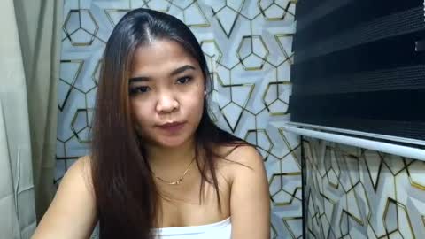 pretty_pharsa online show from July 28, 8:52 pm