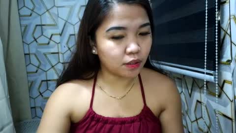 pretty_pharsa online show from July 31, 11:37 pm