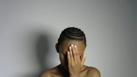 Pretty doll online show from February 24, 7:01 pm