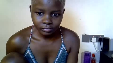 pretty_scooper online show from June 12, 9:25 pm