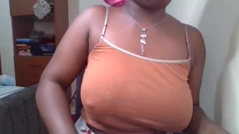 pretty_shila online show from February 27, 11:10 am