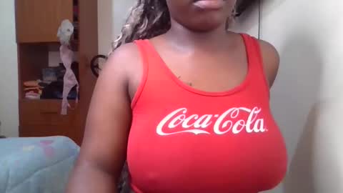 pretty_shila online show from March 12, 10:43 am