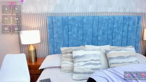 Snapshot of pretty_sunlight_ chatting on October 24, 1:35 am Daisy Flower online show from October 24, 1:35 am