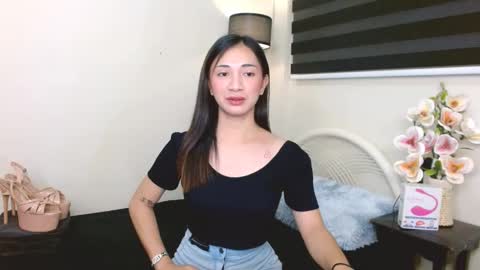 prettyakhira online show from February 3, 10:53 am