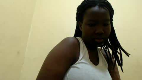 prettybabie12 online show from July 11, 4:43 pm