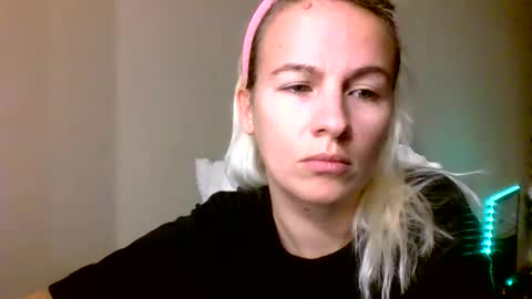 Missy  Jack online show from February 3, 3:04 am