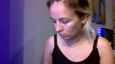 Missy  Jack online show from March 26, 1:49 pm