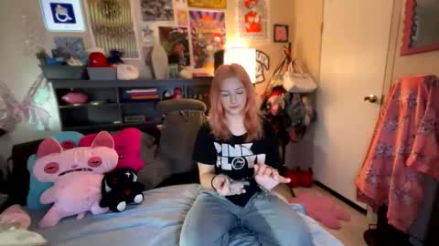 stacy online show from March 14, 8:47 pm