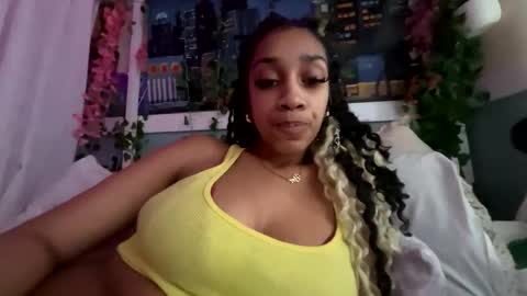 prettyblackgal online show from February 18, 1:23 am