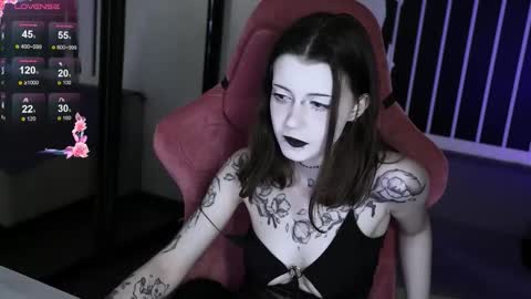 Violet online show from October 13, 8:53 pm