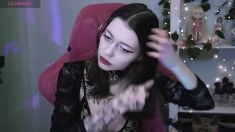 Violet online show from March 12, 12:17 am