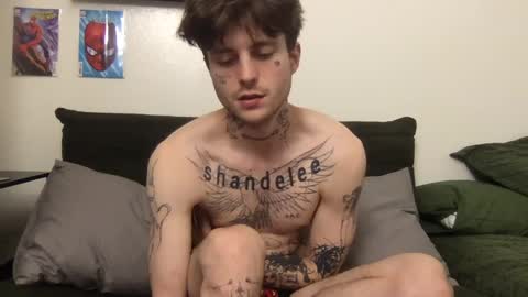 Snapshot of prettyboyszn chatting on September 12, 6:02 am pretty boy online show from September 12, 6:02 am