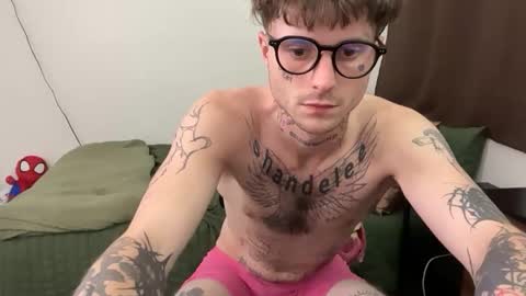 pretty boy online show from March 29, 2:11 am