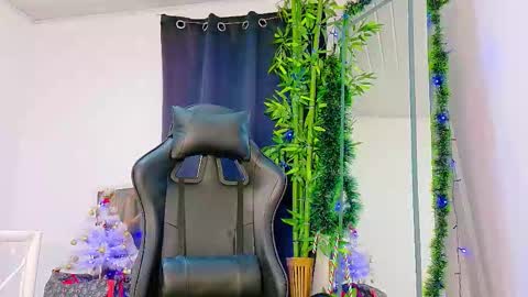 Enzo  Denis online show from December 4, 2:10 am