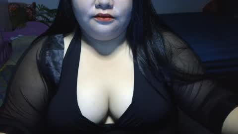 Snapshot of prettycarla_ chatting on April 16, 1:28 am prettycarla online show from April 16, 1:28 am